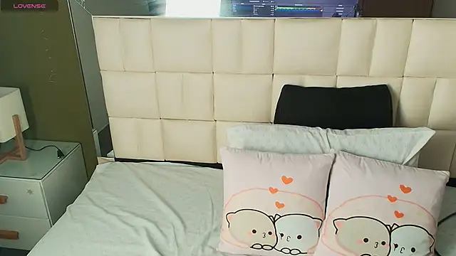 gisell gomez online show from September 19, 12:15 pm