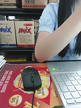 meomeocute online show from June 17, 3:30 am