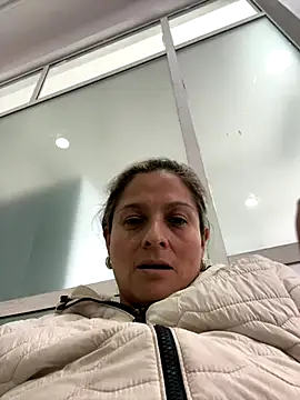 linda-mature43 online show from October 14, 5:59 pm