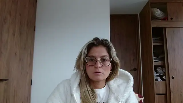 linda-mature43 online show from November 26, 4:08 pm