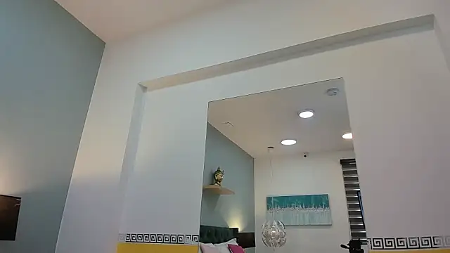 VioletaNova online show from December 3, 12:29 pm