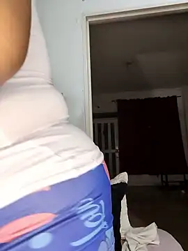 NARNYALABELLA online show from January 8, 10:30 am