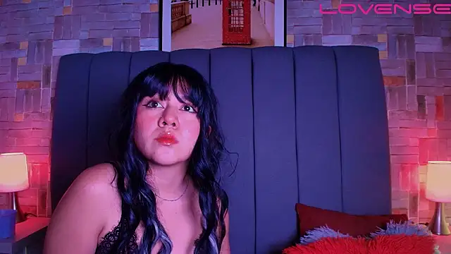 catalina santana20 online show from March 31, 8:42 pm