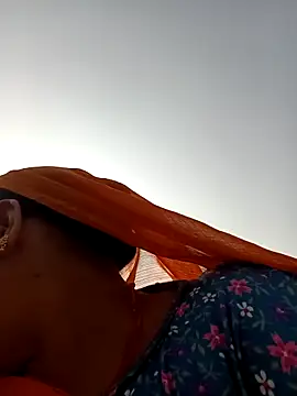 Radha hotx online show from November 29, 9:35 am