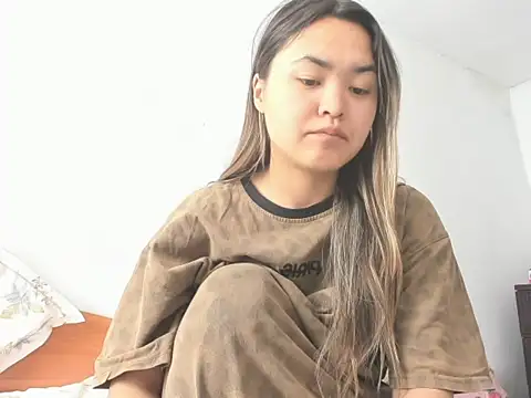 saika blush online show from April 12, 4:26 am