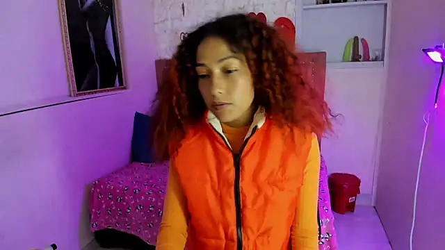 candela ruiz online show from September 18, 7:34 pm