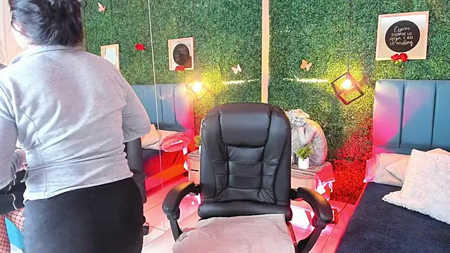 Linagh  online show from December 1, 11:58 am