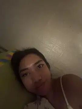 Side Chick online show from April 21, 8:27 pm