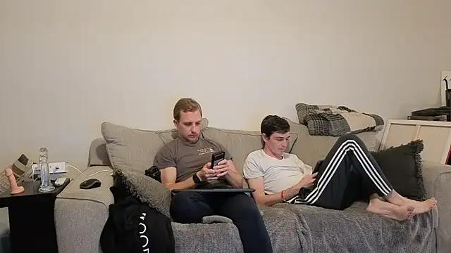 Drakerileyxxx online show from March 15, 12:34 am