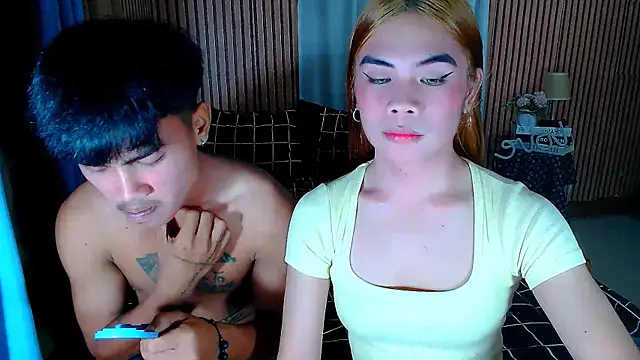 mikhaylahanderson online show from September 21, 12:15 pm