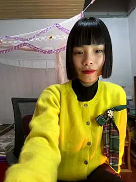 andymi1 online show from November 28, 1:14 pm