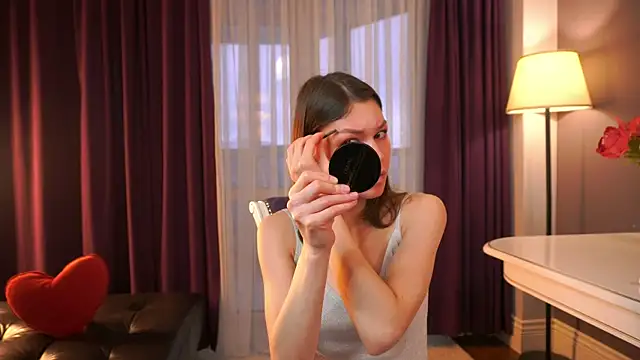 ElwynaBrickell online show from November 23, 4:15 am