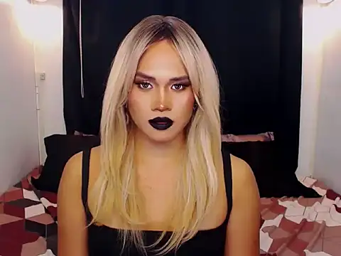 YllanaAltheaXxX online show from January 19, 2:35 pm