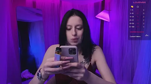 sex tezzi online show from November 25, 9:37 pm