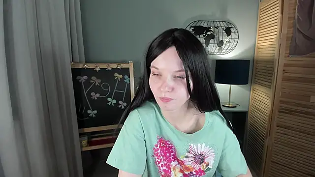 Madelaineses online show from November 30, 10:19 am