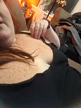 50-shades-of-JADE online show from October 10, 3:11 am