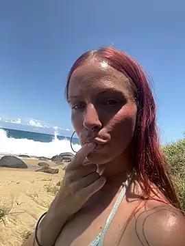 haley diosita online show from July 28, 6:20 pm