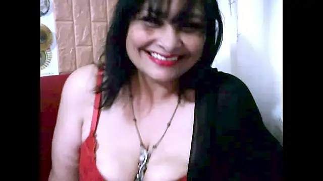 Indiansweetness77 online show from April 5, 11:31 am