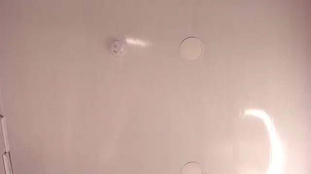 mia kisses2 online show from March 21, 8:19 am