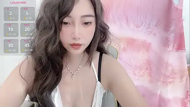 Crush-7ii online show from September 18, 1:26 am