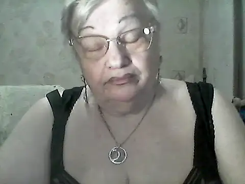 NatalieNorth online show from December 18, 10:47 pm