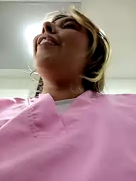 SUSY  06 online show from July 28, 5:02 pm