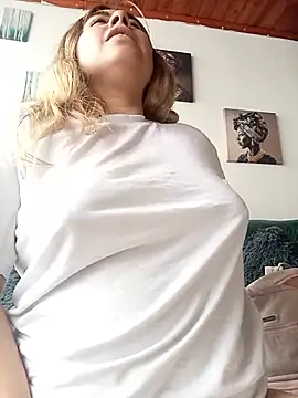 SUSY  06 online show from July 17, 2:43 pm