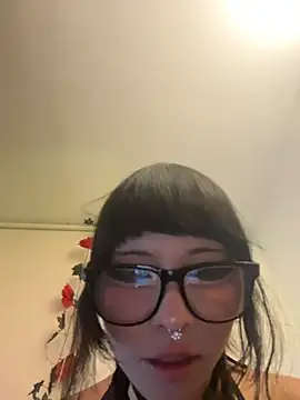 Kitty yukimura online show from February 13, 12:01 am