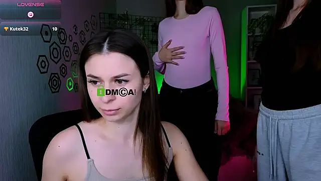 nekky mouse online show from November 19, 10:37 am