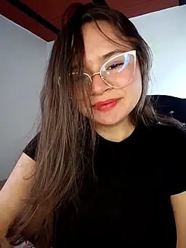 Isa Acosta online show from October 1, 2:00 pm