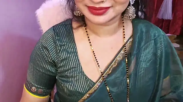 QUEEN SAKHI- online show from February 17, 12:59 pm