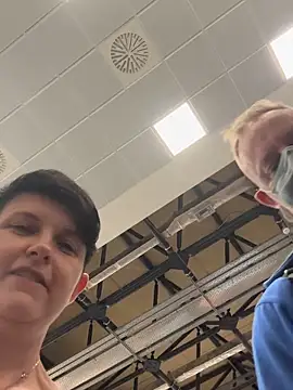 backdoorgalore4you online show from September 28, 11:59 am