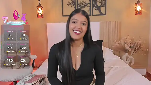 Camila Bustamante online show from November 26, 4:41 pm