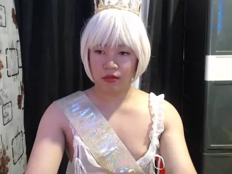 slut clio online show from October 22, 2:22 pm