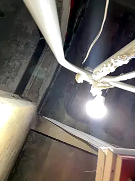 Chloe Leaozinho online show from December 22, 1:42 am