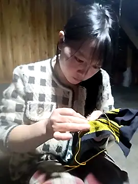 Tiyir597 online show from November 18, 2:23 am