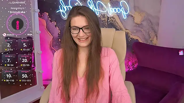 Cinderellavii online show from July 6, 6:07 am