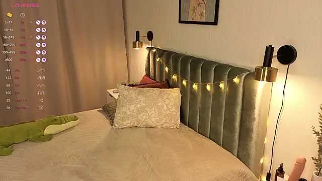 FlexiPixie online show from January 14, 3:50 pm