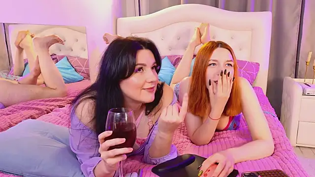 love me  tonight  online show from November 8, 11:21 pm