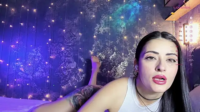 sweet chris diamond online show from December 18, 1:54 am