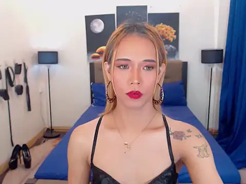 PreciousAmore online show from September 12, 7:43 pm