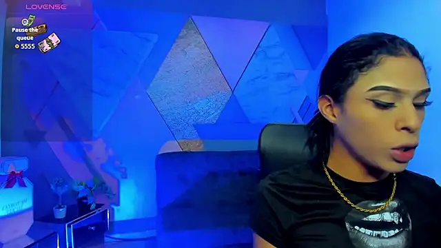 keytinthomson  online show from October 2, 8:25 pm