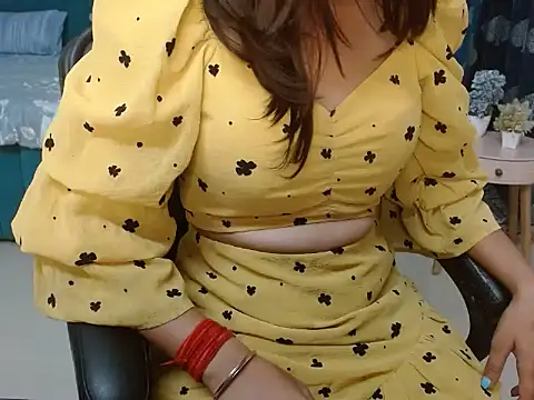 Urlove lily online show from September 16, 3:42 pm