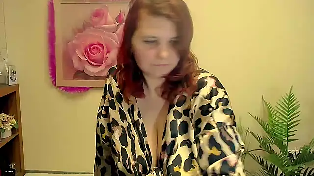 TwoBigSuns online show from January 15, 9:15 am