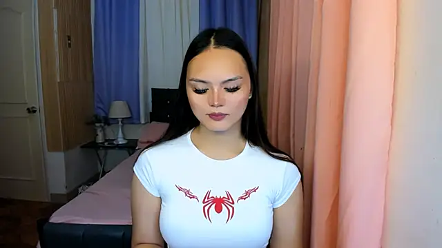 ameliamaureen online show from July 4, 4:30 am
