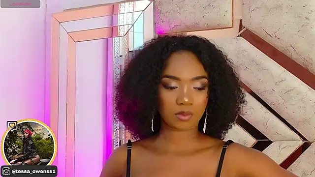 Tessa Owenss online show from March 14, 10:44 pm