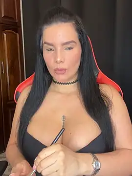 carol cruz133 online show from October 7, 11:09 pm