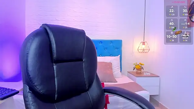 julieta miller01 online show from October 2, 11:48 am