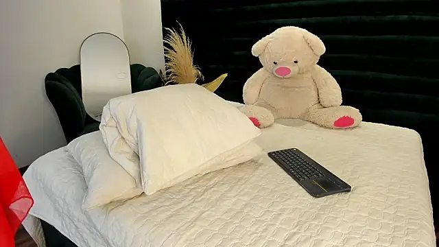 LiliCarterm online show from March 12, 2:36 am