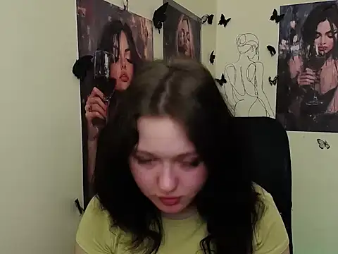 LadyAlice  online show from April 16, 6:03 am